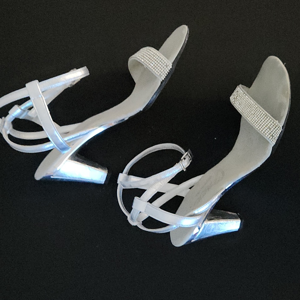 SALE ONEX -Elegant Silver Bling Strappy Heels